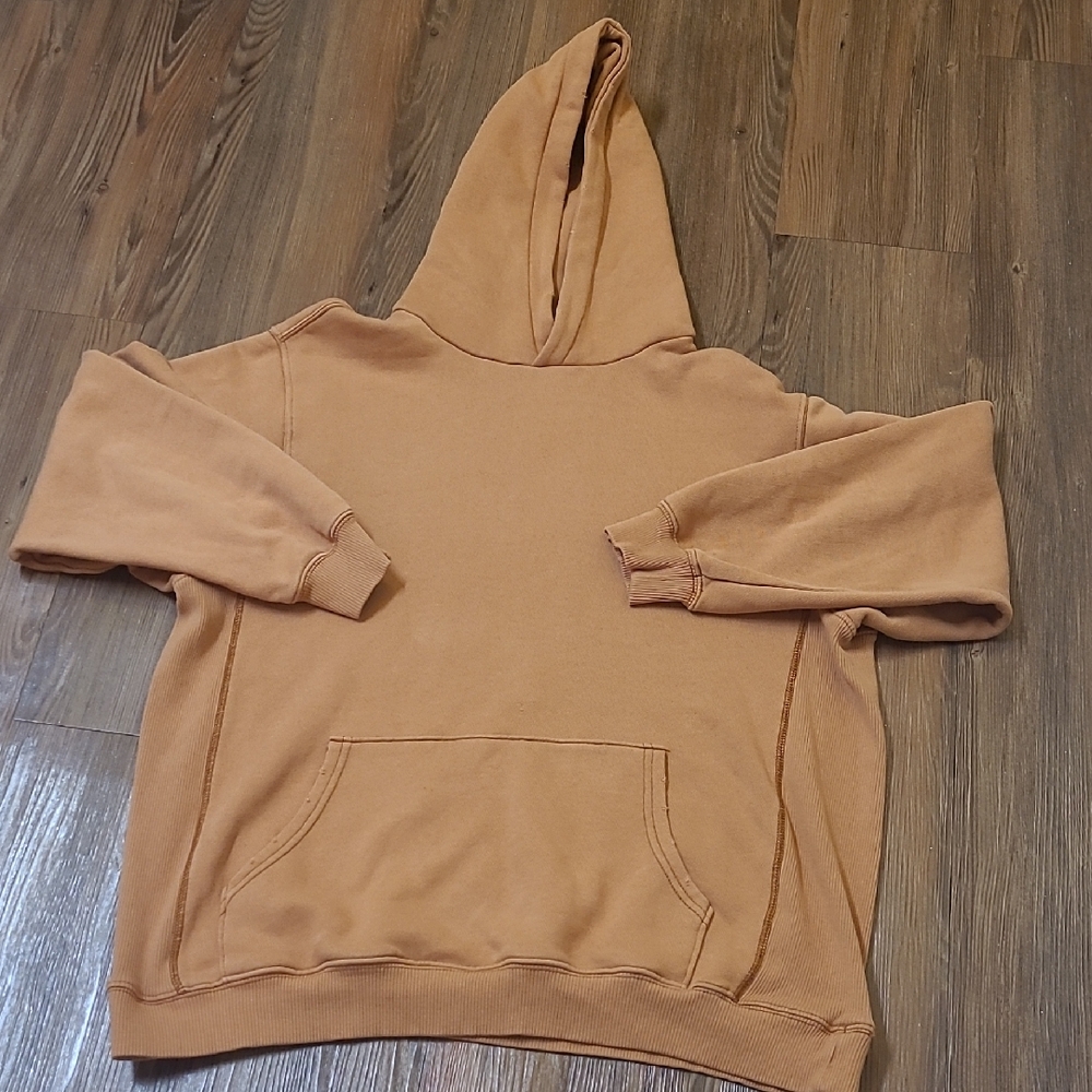 Aerie women's Brown Hoodie Sweater used good condition.